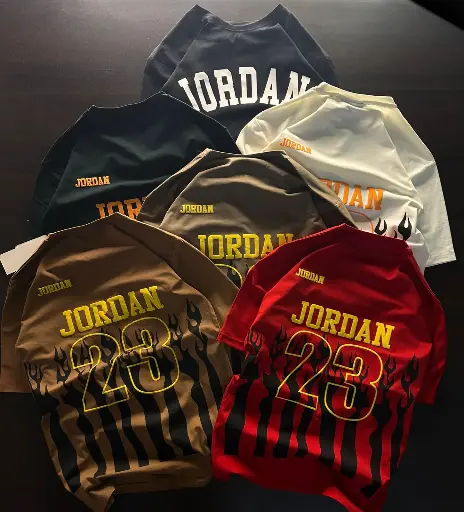 T-SHIRT